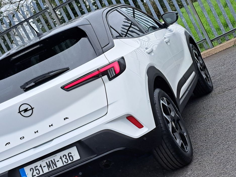 2025 Opel Mokka - image 12
