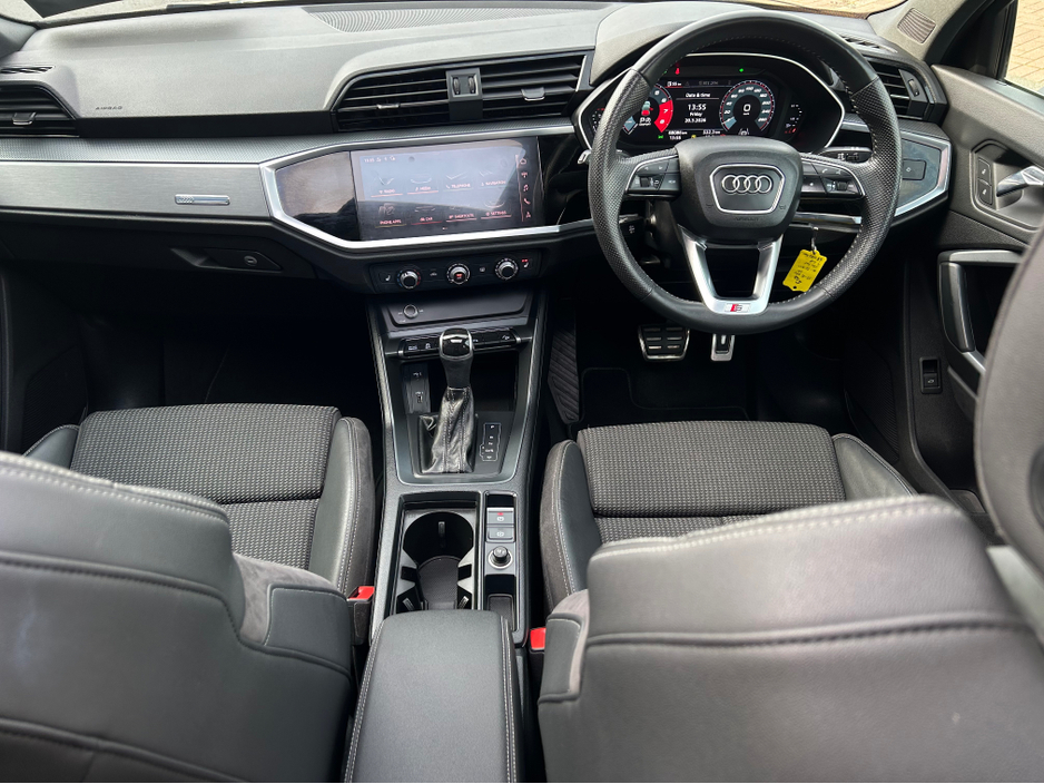 2019 Audi Q3 - image 9