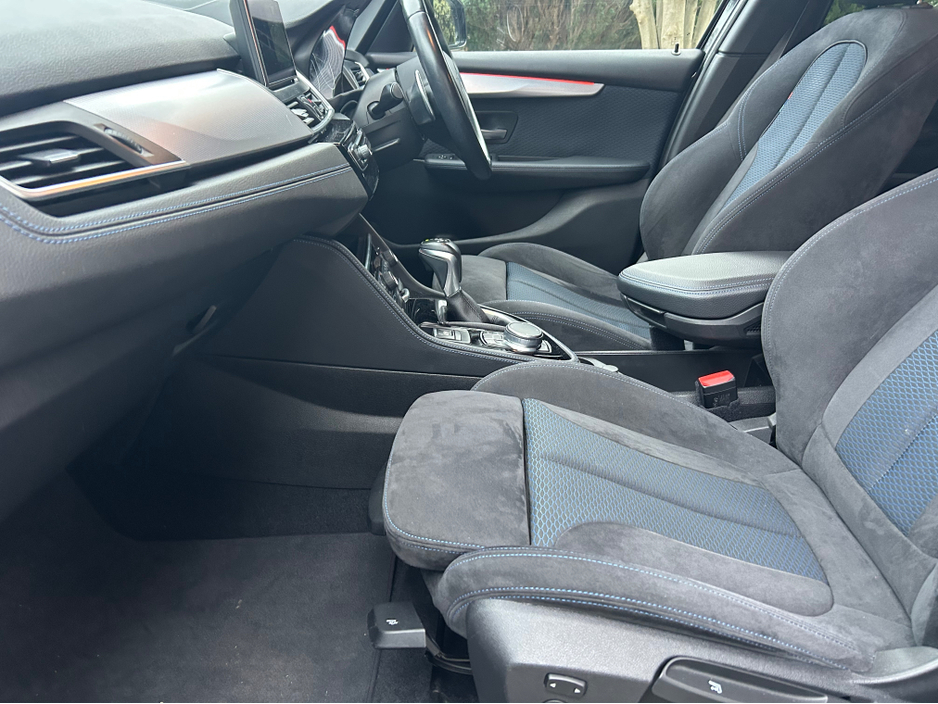 2018 BMW 2 Series LDA-2C20  M SPORT**//**REVERSE CAMERA**//**AUTOMATIC DIESEL**//**HI SPEC**//**METALLIC BLACK**//**WARRANTTY**//**FINANCE ARRANGED**//**PARKING SENSORS**//**FRONT FOGS**//**ALLOYS**//**BLUETOOTH! €16,995