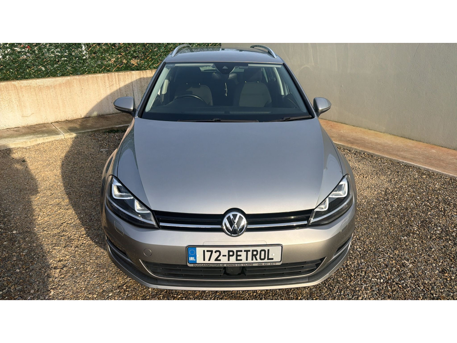 2017 Volkswagen Golf - image 5