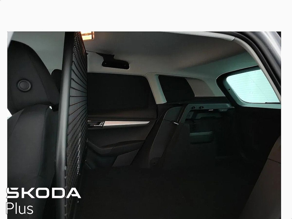 2026 Skoda Karoq - image 6