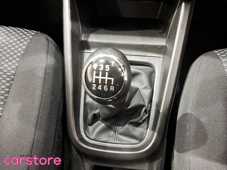 2023 Suzuki Vitara - image 16