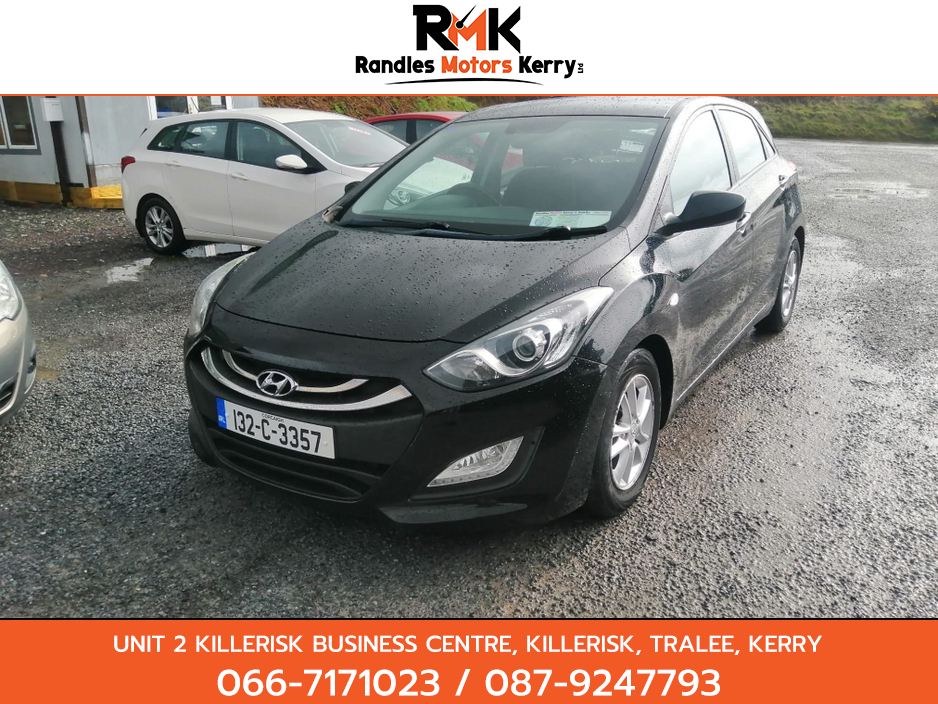 2013 Hyundai i30 - image 2