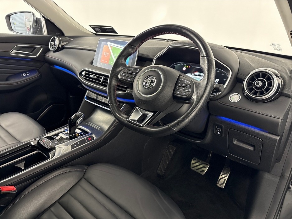 2023 MG HS EXCLUSIVE PHEV AUTO**PANORAMIC SUNROOF**DIGITAL DASH**TOUCHSCREEN MEDIA**APPLE CAR PLAY**HEATED LEATHER SEATS**CRUISE CONTROL**AMBIENT LIGHTING**ELECTRIC TAILGATE**REVERSE CAMERA**PARKING SENSORS** €27,995