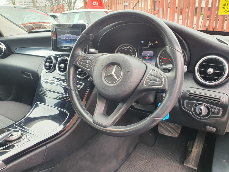 2016 Mercedes-Benz C Class - image 5