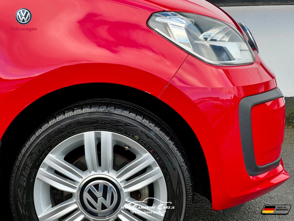 2017 Volkswagen up! - image 12