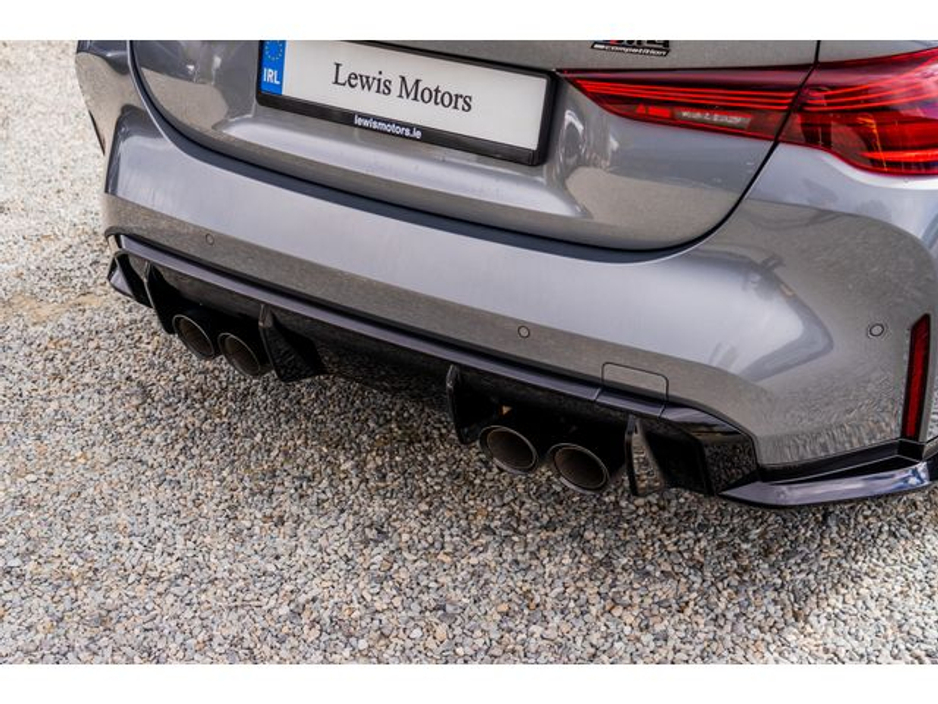 2024 BMW M4 - image 10