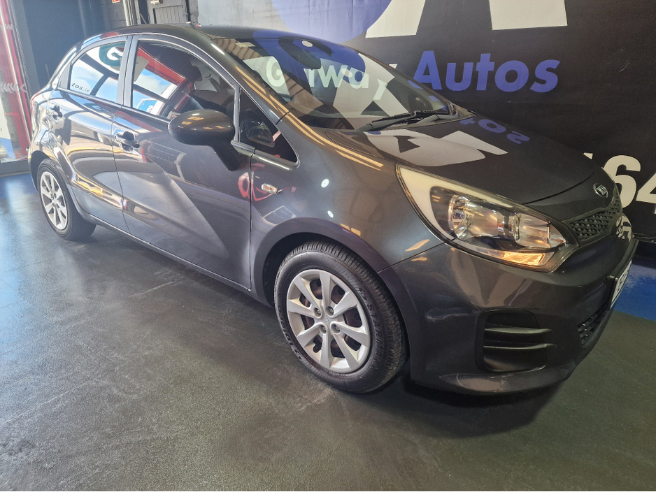 2016 Kia Rio - image 13