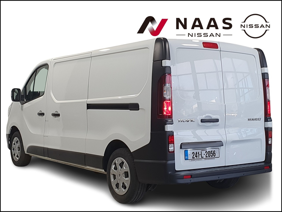 2024 Renault Trafic - image 26