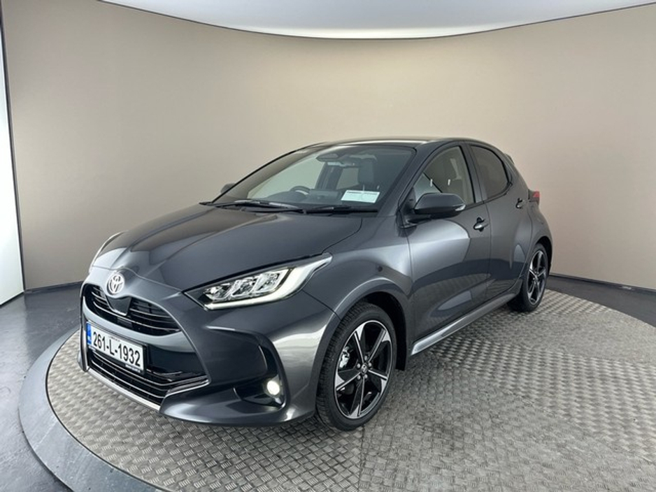 2026 Toyota Yaris - image 11