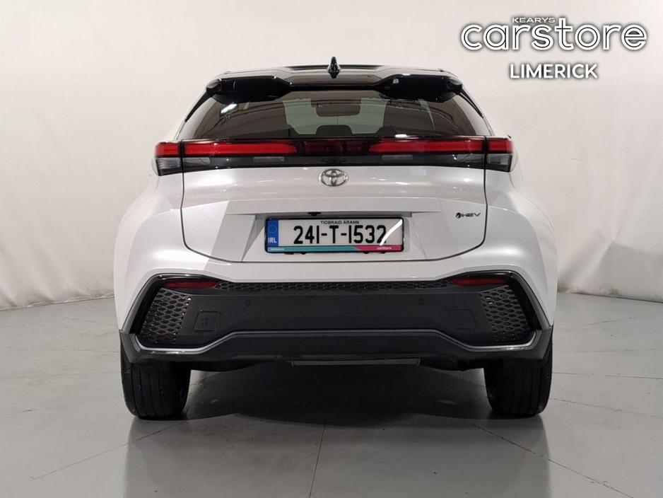 2024 Toyota C-HR 1.8 HYBRID SOL €36,880