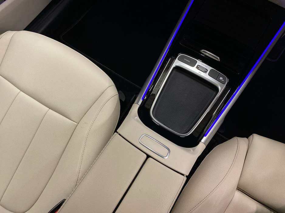 2025 Mercedes-Benz GLB - image 19