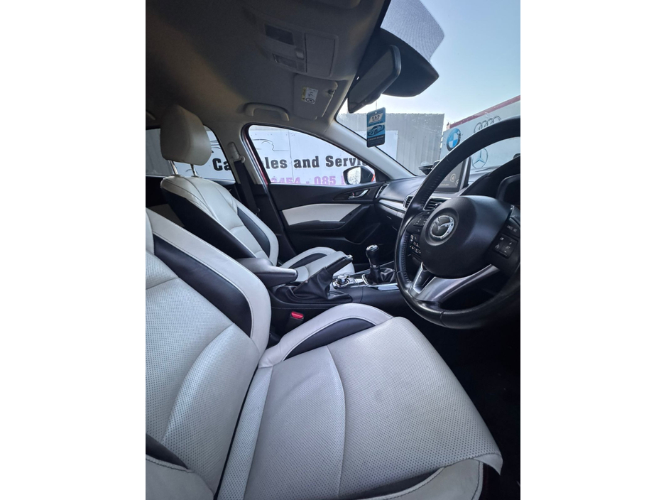 2014 Mazda Mazda3 2.2 D PLATINUM SPORT NAV 5DR €6,999