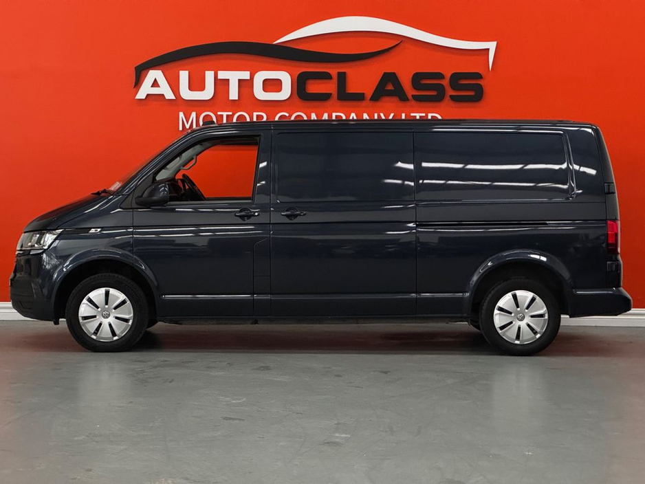 2023 Volkswagen Transporter - image 5