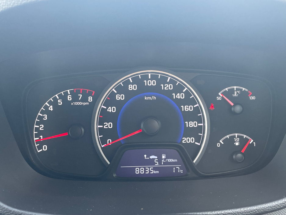 2019 Hyundai i10 - image 15