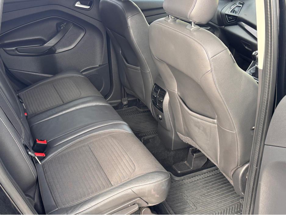 2019 Ford Kuga TITANIUM 1.5 TDCI 120PS 4DR MAN €17,400