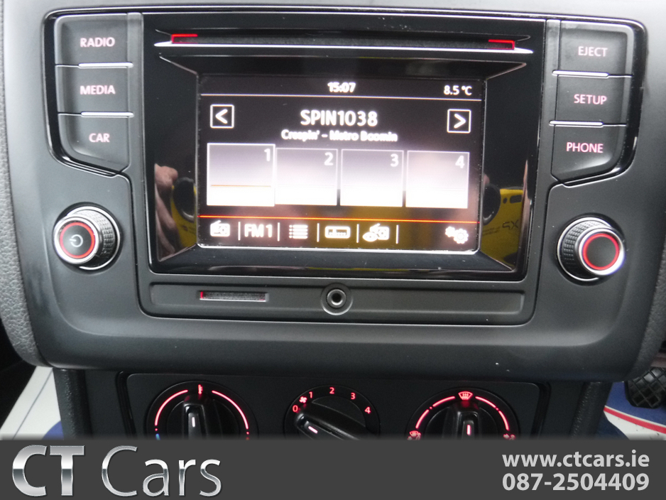 2015 Volkswagen Polo TRENDLINE 1.0 60HP MANUAL 5SPEED 5DR €8,450