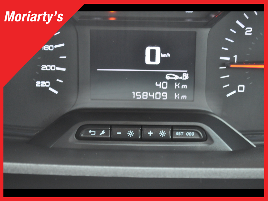 2020 Peugeot Partner - image 10