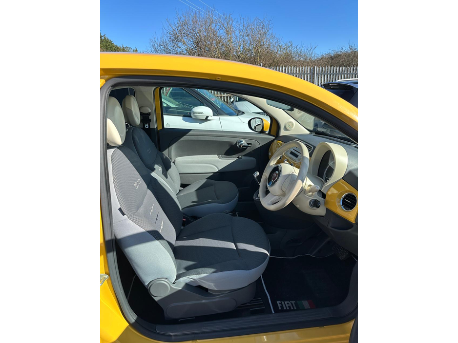 2015 Fiat 500 - image 14