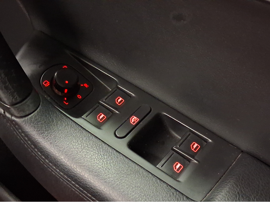 2014 Volkswagen Passat **R LINE - AUTO** €12,888