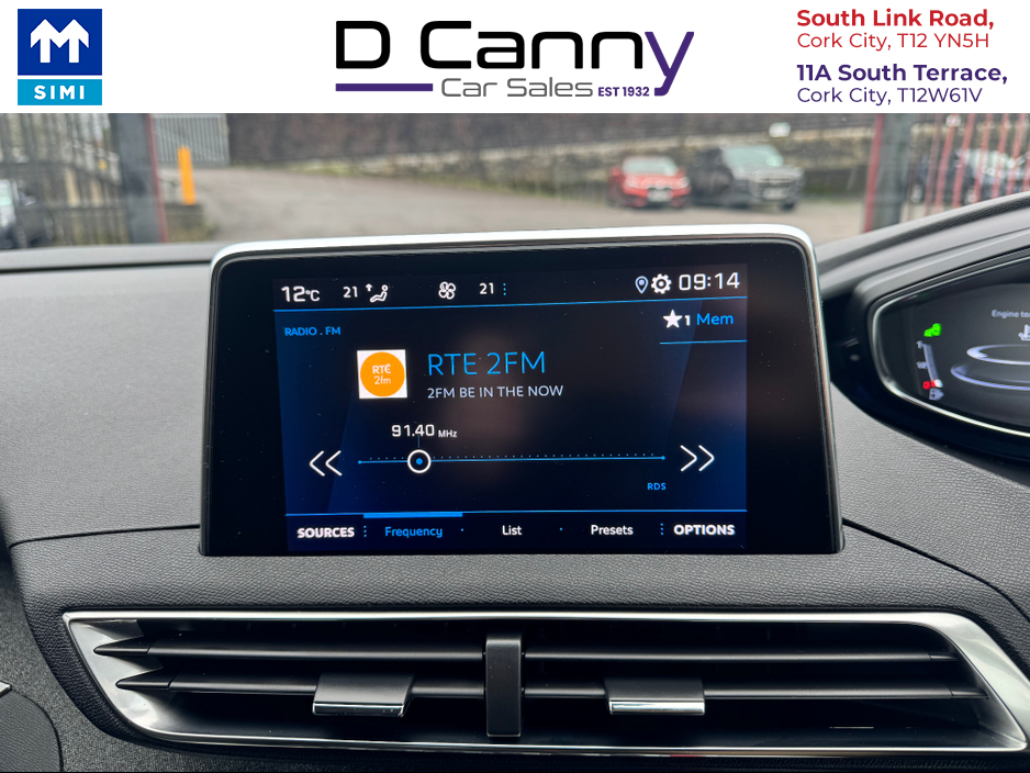 2019 Peugeot 5008 - image 11