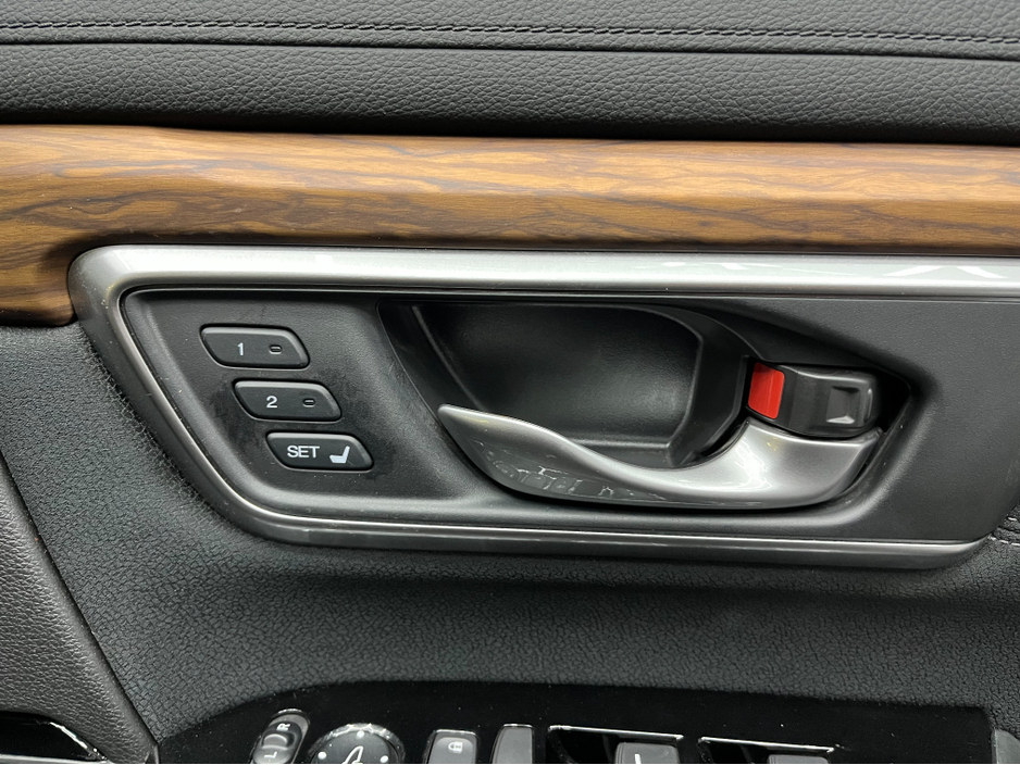 2021 Honda CR-V €31950! 2021 HONDA CR-V HYBRID HEV EX 2.0 AUTOMATIC / CRUISE CONTROL / REVERSE CAMERA / ELECTRIC MEMORY & HEATED SEATS / PADDLE SHIFTERS €31,950