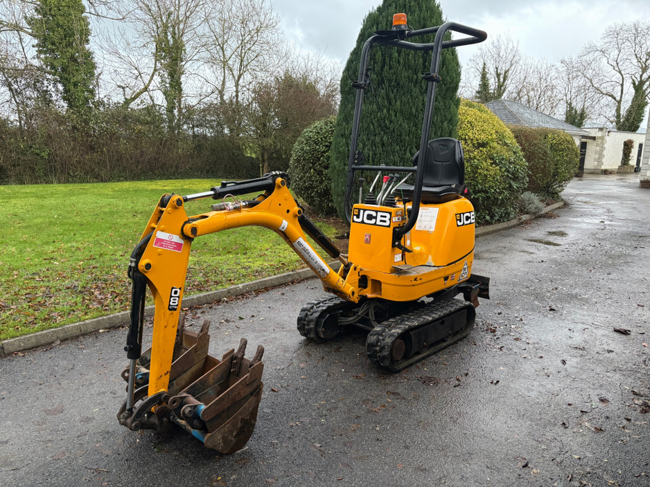 2022 JCB 804 JCB 8008 micro digger €13,000
