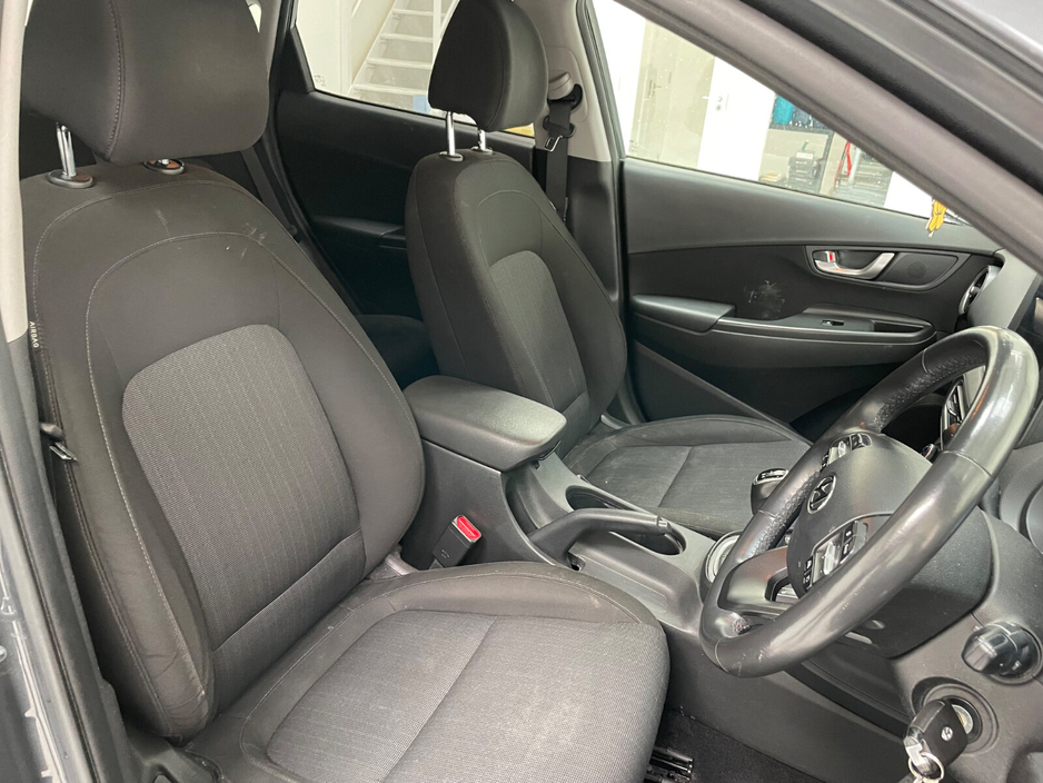 2021 Hyundai Kona - image 10