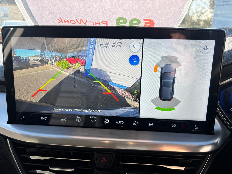 2022 Ford Focus - image 15