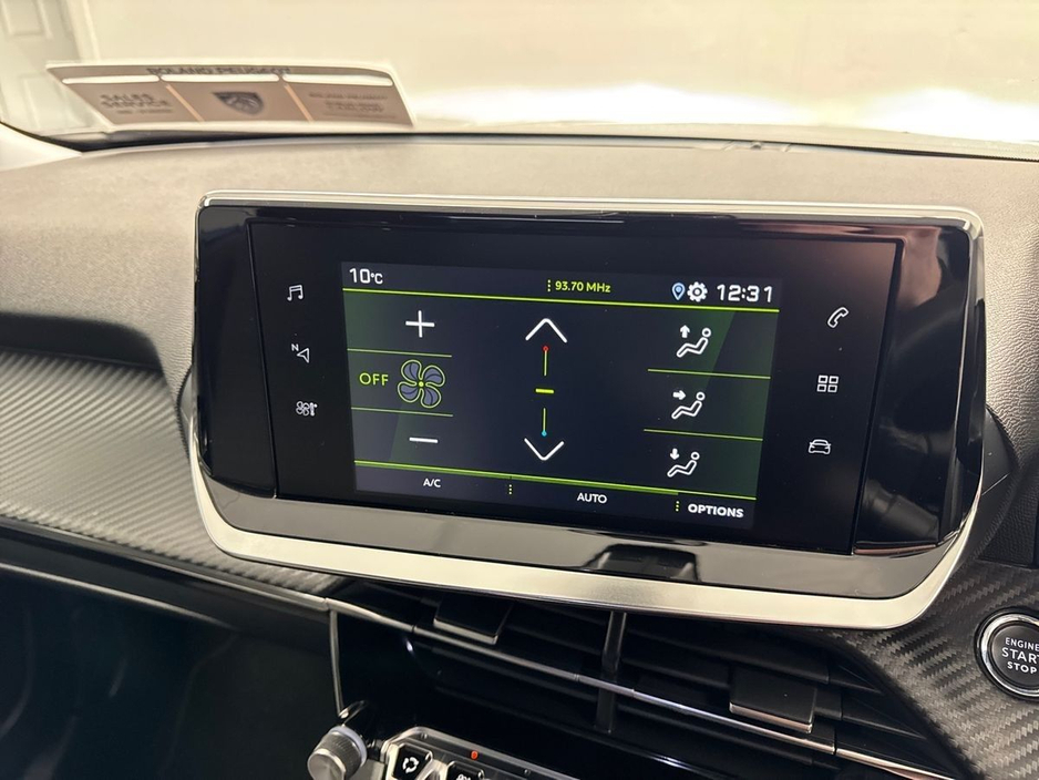 2021 Peugeot 2008 - image 20