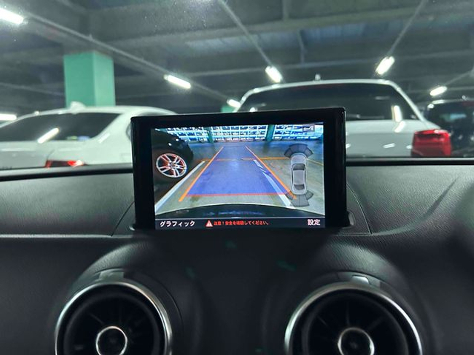 2014 Audi A3 Saloon - image 5