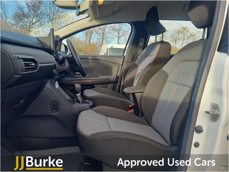 2024 Dacia Jogger - image 8