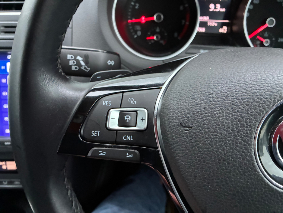 2014 Volkswagen Polo 1.2i TSI Petrol Automatic Comfortline €11,500