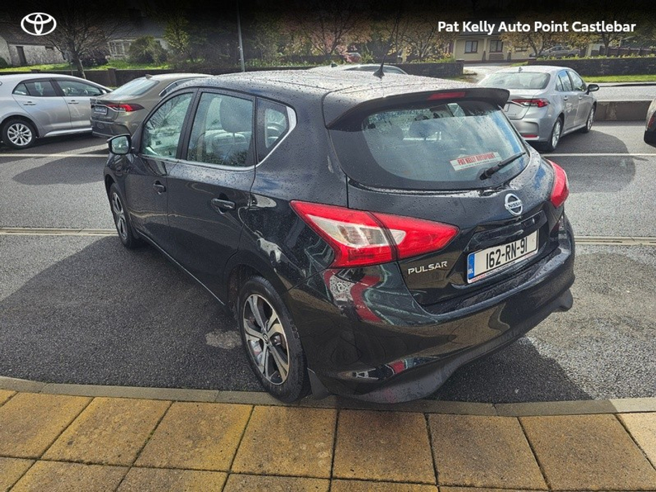 2016 Nissan Pulsar - image 18