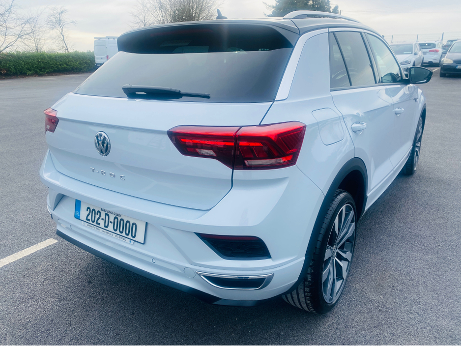 2020 Volkswagen T-Roc - image 5