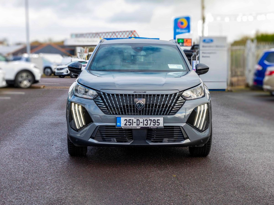 2025 Peugeot 2008 2025 Peugeot 2008 1.2 Puretech 100bhp Allure