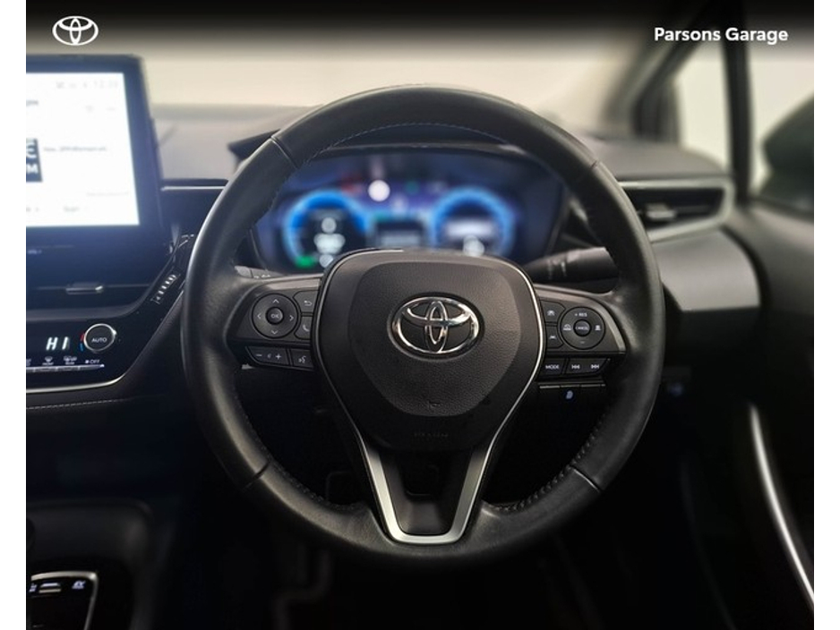 2024 Toyota Corolla LUNA SALOON 4DR AUTO €28,995