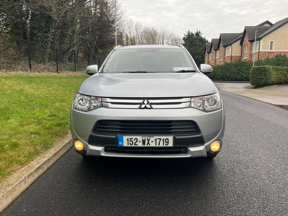 2015 Mitsubishi Outlander 2.2 DI-D 150PS 6MT 4WD 7-Seater Intense €11,950