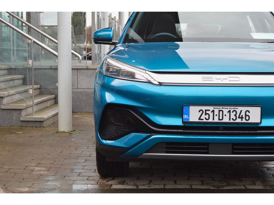 2025 BYD ATTO 3 60kWh 204PS Design . Leather Roof €35,995