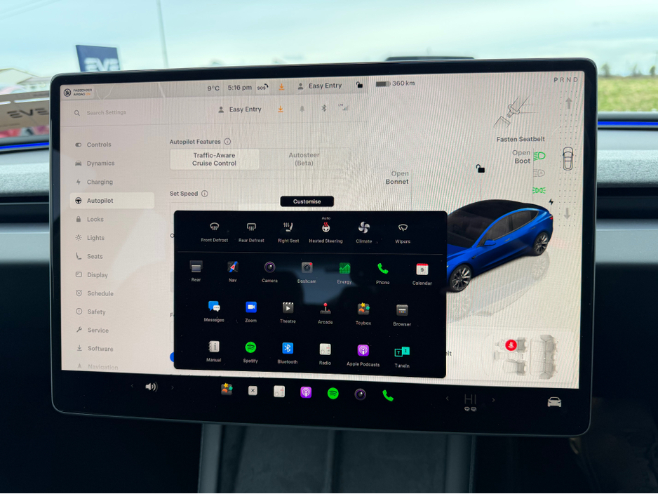 2025 Tesla Model 3 - image 42