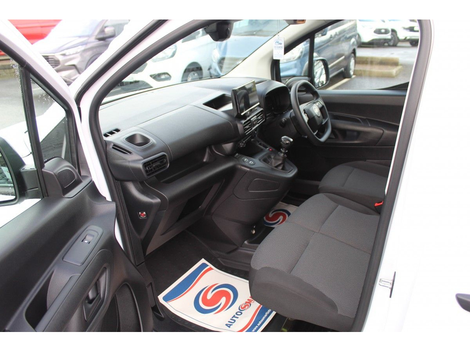 2024 Citroen Berlingo  €20,950