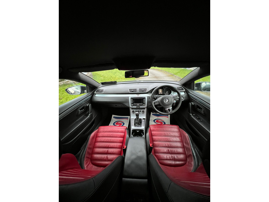 2014 Volkswagen CC - image 13