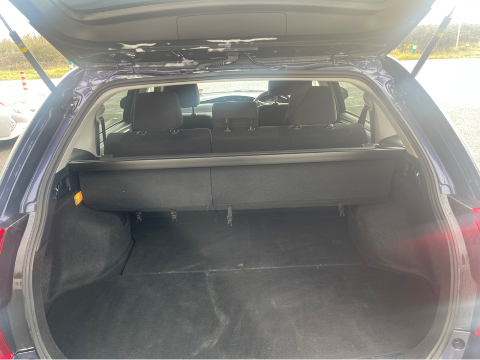 2013 Toyota Corolla FIELDER DBA-NZE161G 5DR AUTO €6,450