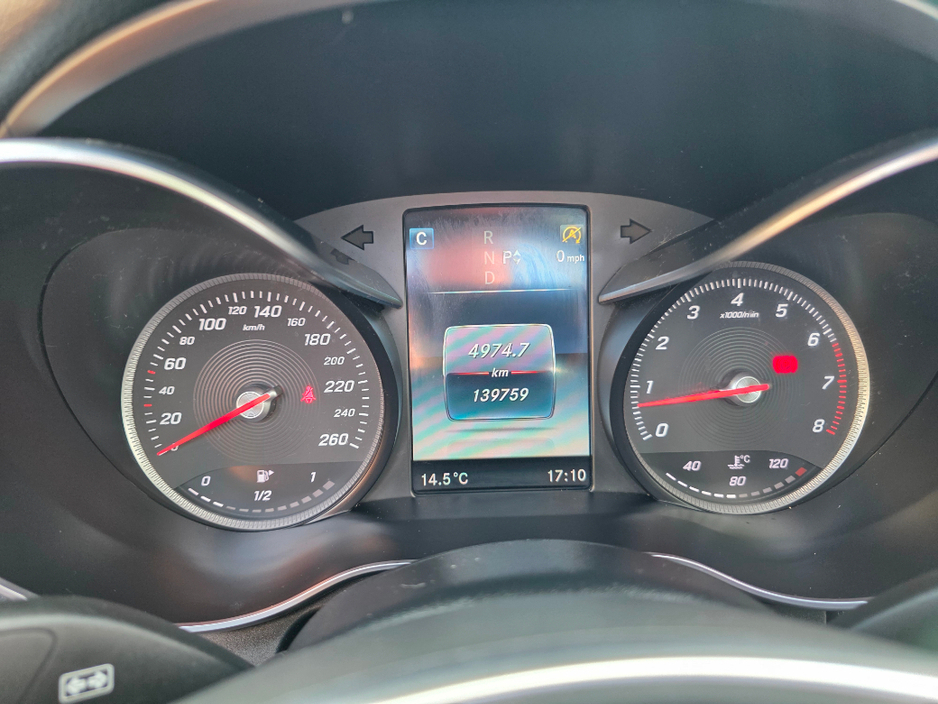 2017 Mercedes-Benz C Class - image 13