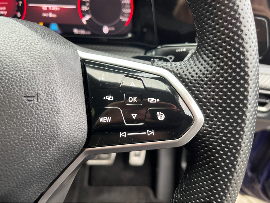 2022 Volkswagen Golf R-LINE ETSI ESTATE 1.5 PETROL //HIGH SPEC//HEAD UP DISPLAY//HALF LEATHER HEATED SEATS//HEATED STEERING WHEEL//REVERSE CAMERA//KEYLESS ENTRY// €27,950