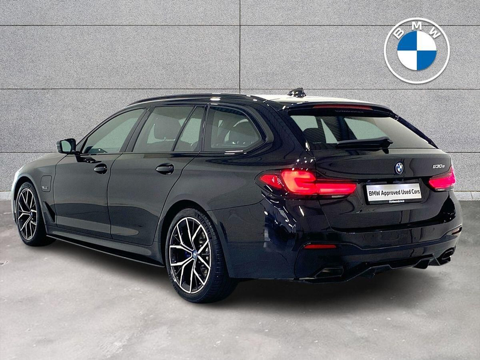 2024 BMW 5 Series 530e M Sport Touring €50,950