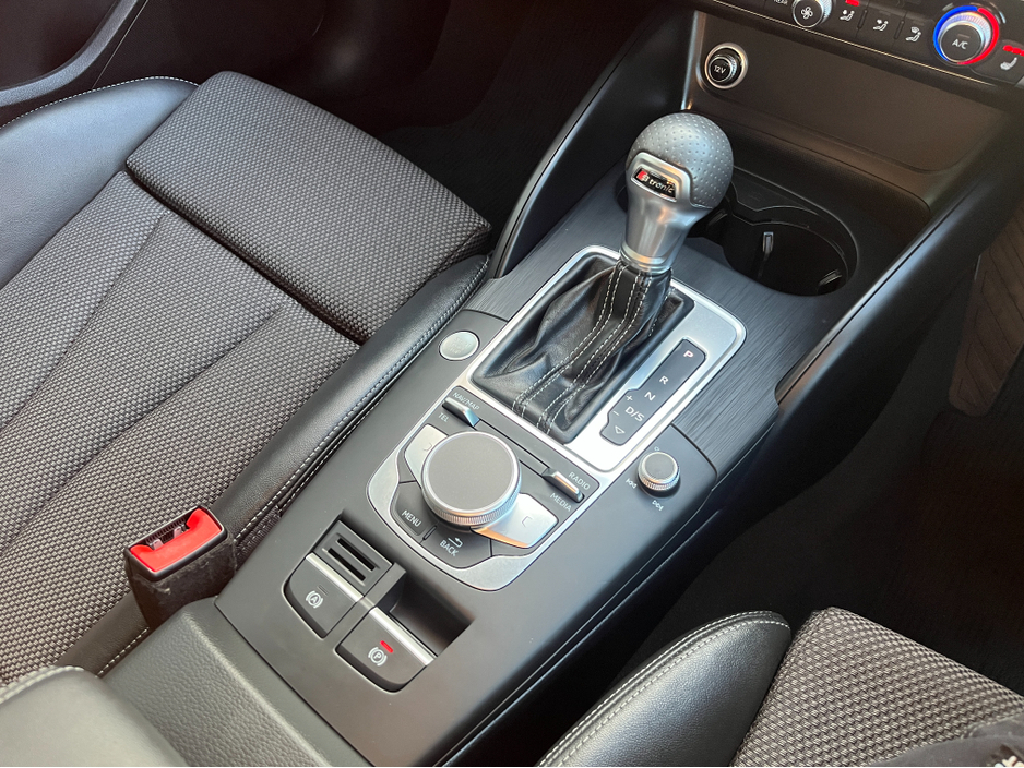 2018 Audi A3 S-LINE SALOON AUTOMATIC 1.4 PETROL //HIGH SPEC//LOW MILES//HALF LEATHER HEATED SEATS//ADAPTIVE CRUISE CONTROL//KEYLESS ENTRY// €22,950