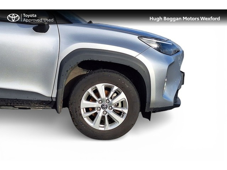 2024 Toyota Yaris Cross HYBRID LUNA, LADY OWNER! €28,995