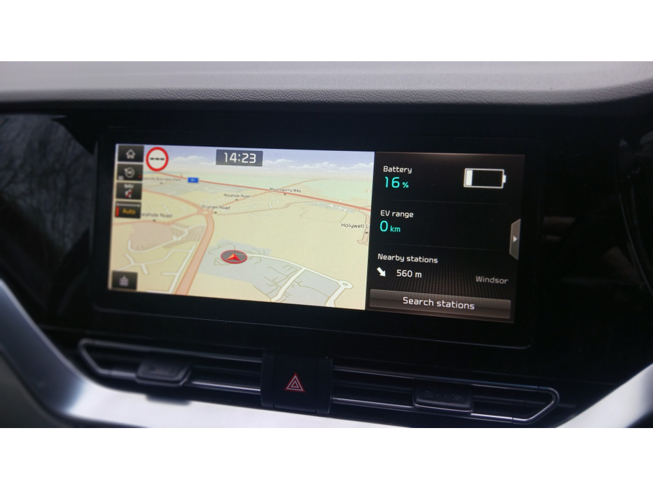 2020 Kia Niro *PLUG-IN HYBRID* 1.6 PREMIUM 5dr €18,950