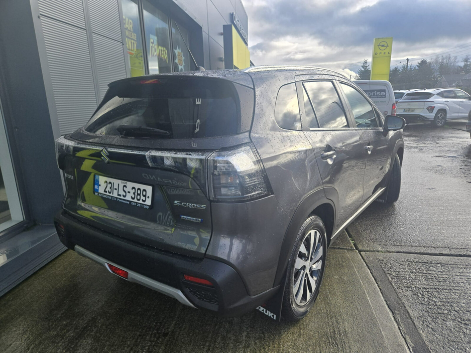 2023 Suzuki SX4 S-Cross  €23,950